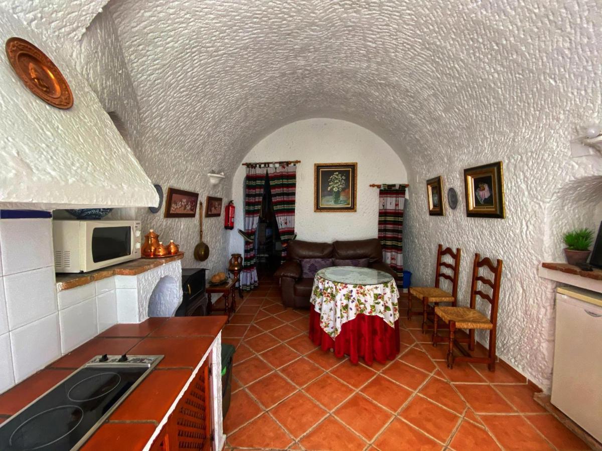 Apartmán Cuevas Pedro Antonio De Alarcon Guadix Exteriér fotografie
