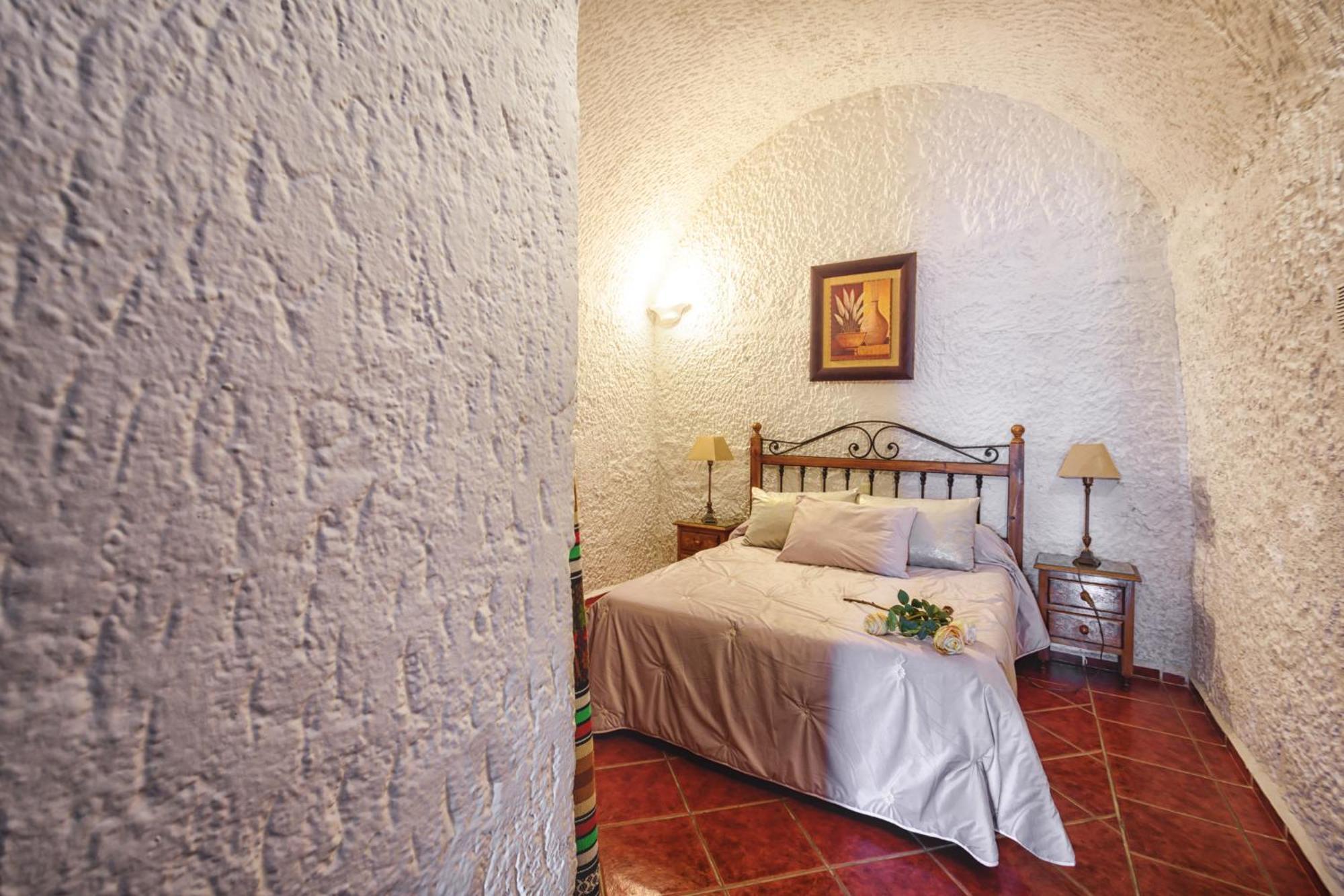 Apartmán Cuevas Pedro Antonio De Alarcon Guadix Exteriér fotografie