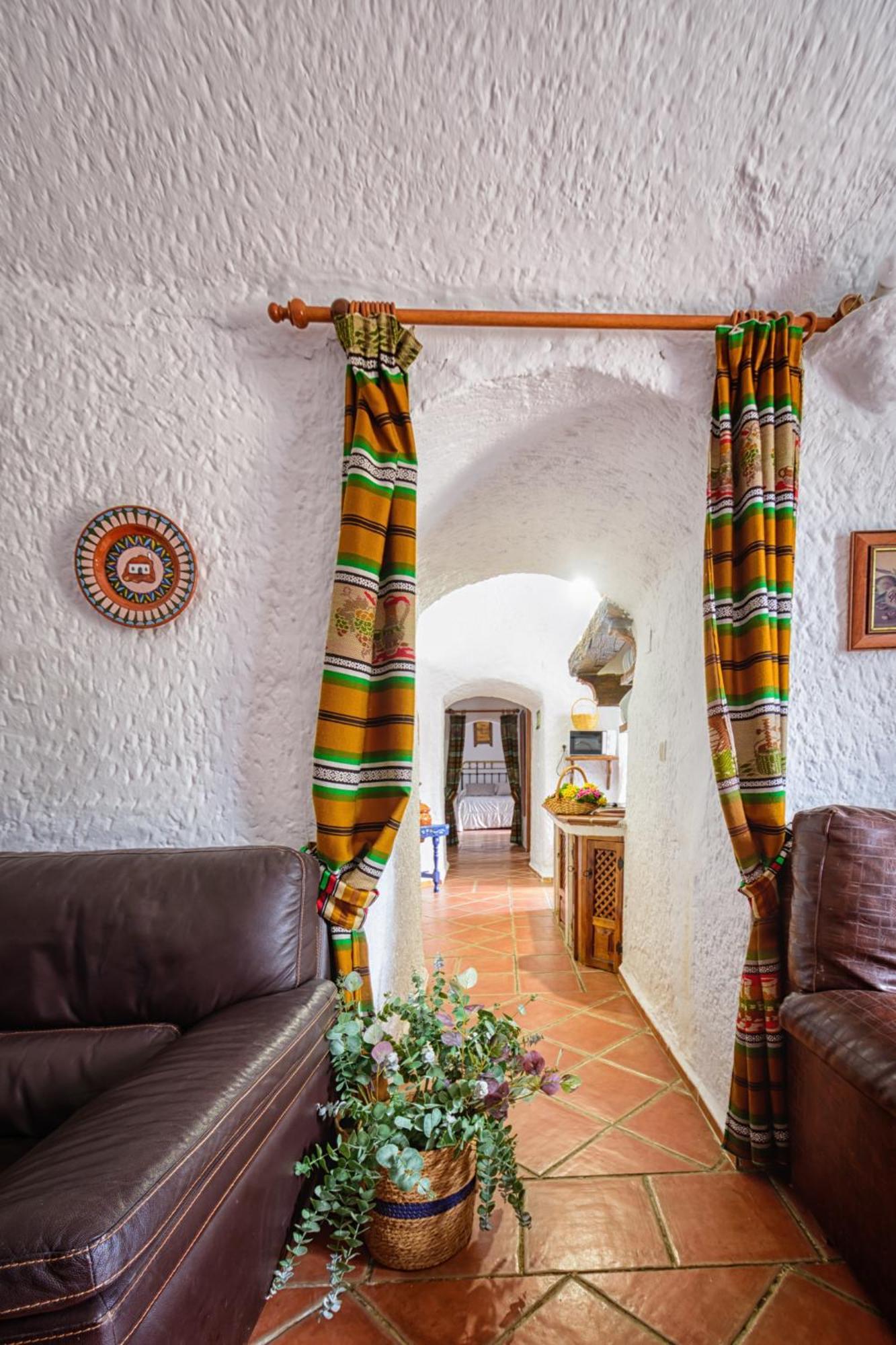 Apartmán Cuevas Pedro Antonio De Alarcon Guadix Exteriér fotografie