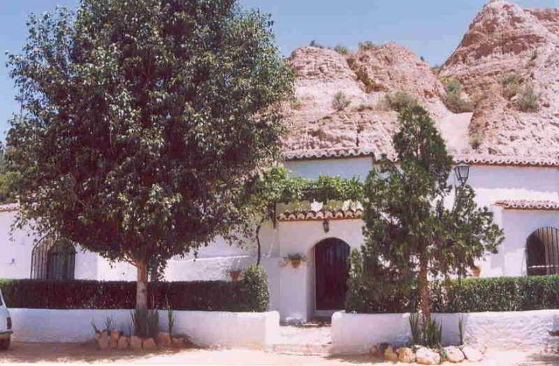 Apartmán Cuevas Pedro Antonio De Alarcon Guadix Exteriér fotografie